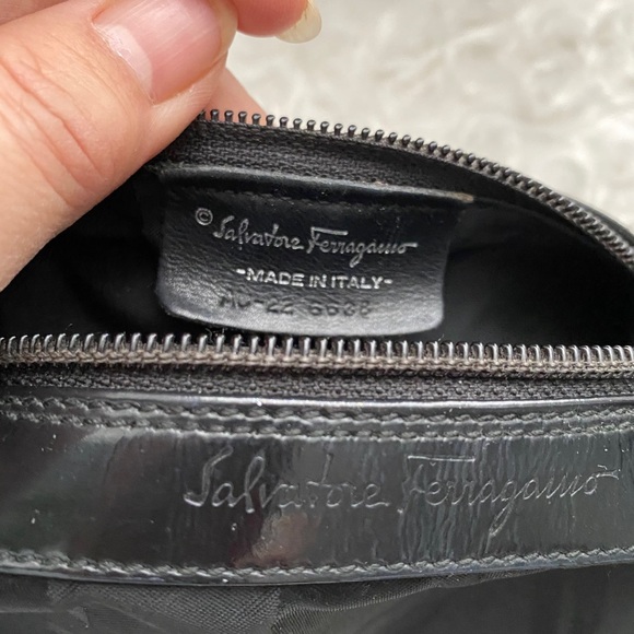 Authentic Salvatore Ferragamo pouch - Picture 2 of 5